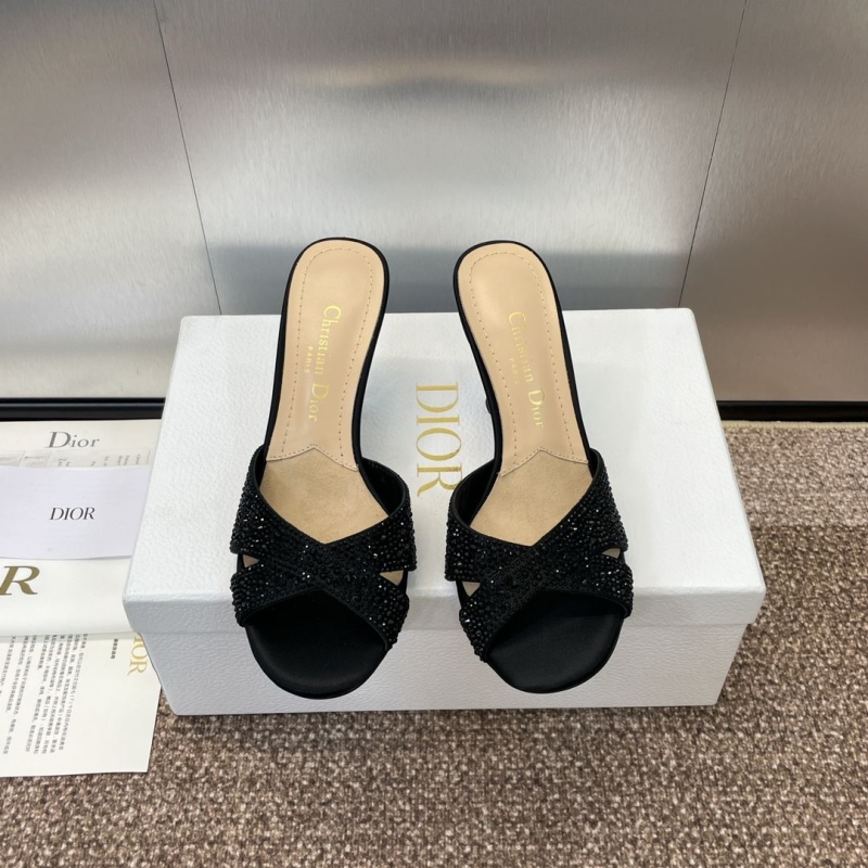 ch**an D*or slippers